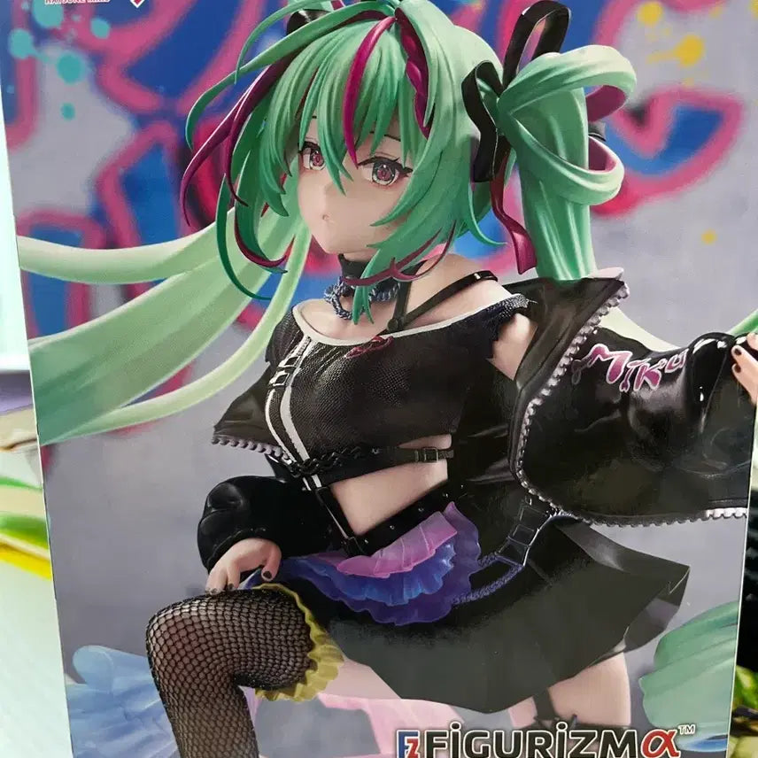 [BUNJANG] Hatsune Miku Punk!ver. SEGA Figure / 하츠네 미쿠 펑크 피규어 Punk!ver. SEGA 세가