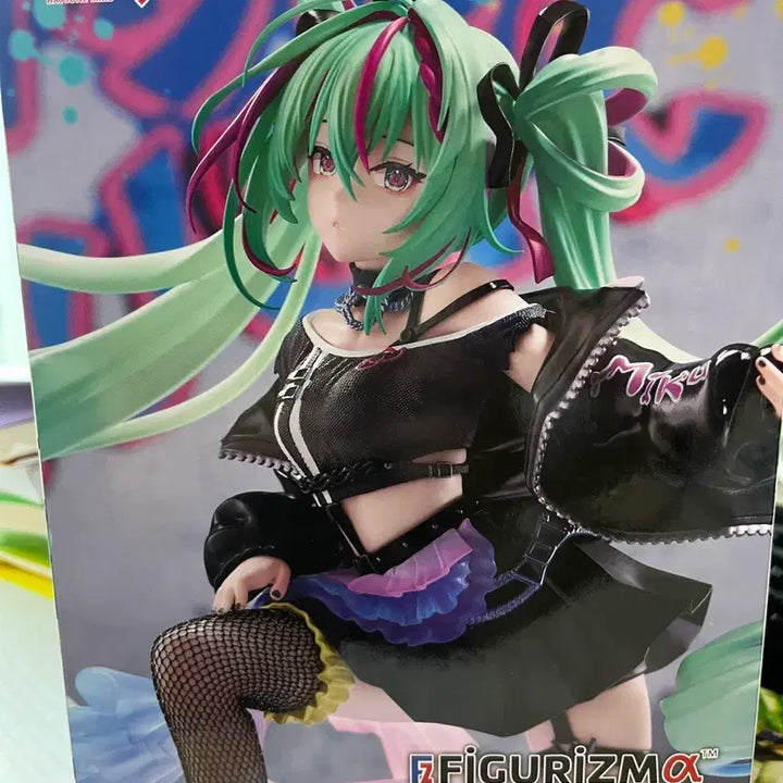 [BUNJANG] Hatsune Miku Punk!ver. SEGA Figure / 하츠네 미쿠 펑크 피규어 Punk!ver. SEGA 세가