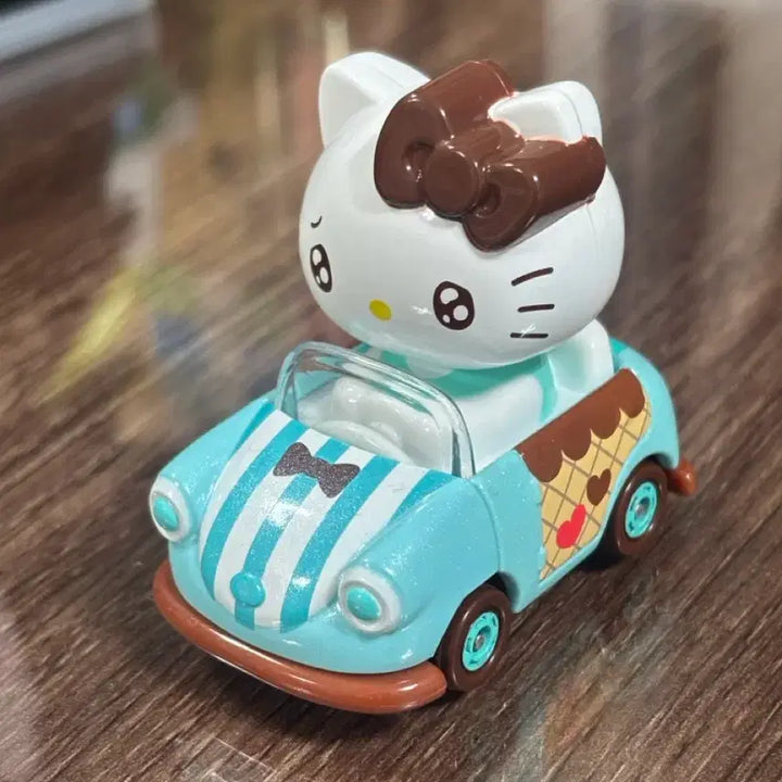 [BUNJANG] Tomica Tunes Sanrio Vol. 2 Hello Kitty / 토미카 튠즈 산리오 vol2 헬로키티