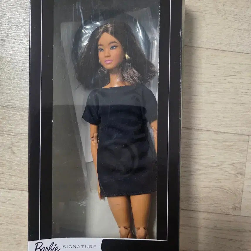 [BUNJANG] Barbie Basic Model Doll / 바비 베이직모델