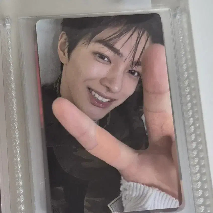 [BUNJANG] EZEW Gunho Lucky Draw Photocard / 코르티스 건호 이즈위 럭키드로우 럭드 포토카드 포카