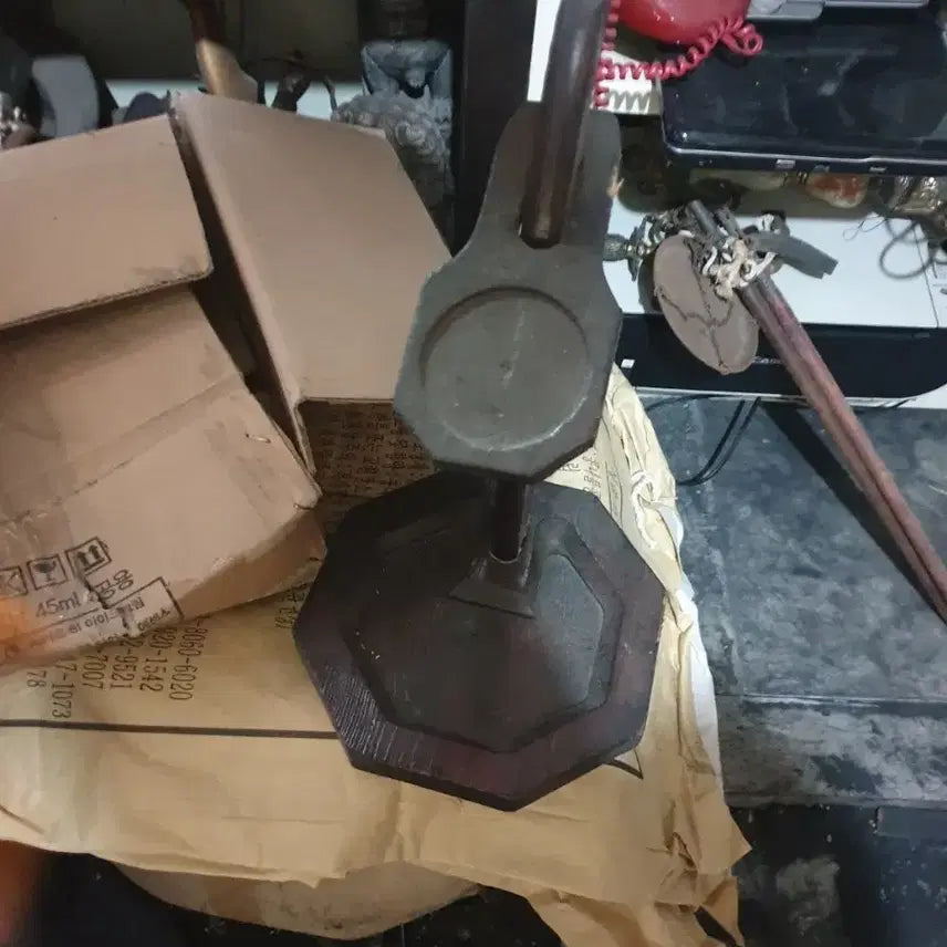 [BUNJANG] Wooden Oil Lamp Antique / 나무 등잔