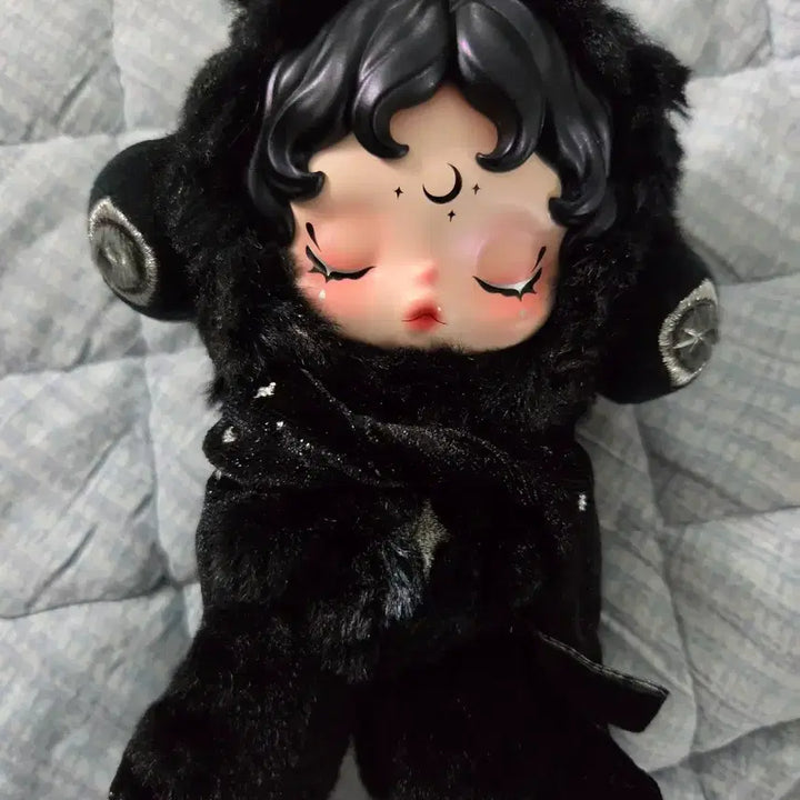 [BUNJANG] Skullpanda Find Me Series Doll Keychain Darkness / 스컬판다 날찾아봐 시리즈 인형키링 다크니스 판매합니다.