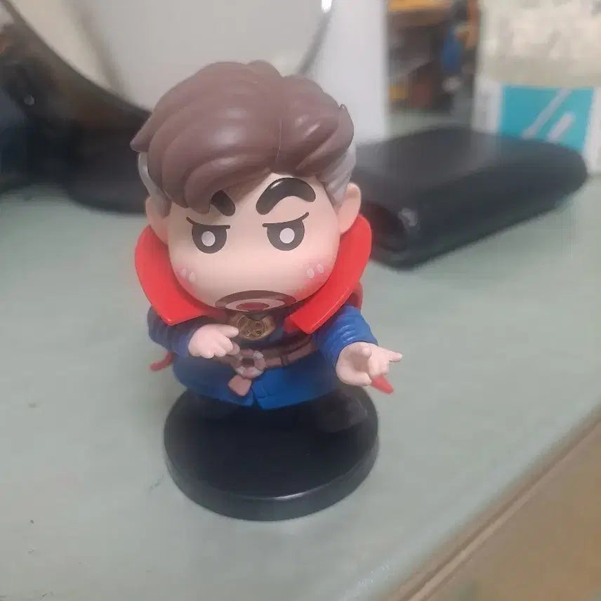 [BUNJANG] Crayon Shin-chan Dr. Strange Figure / 짱구닥터 스트레인지 헐크 베놈타노스피규어세트