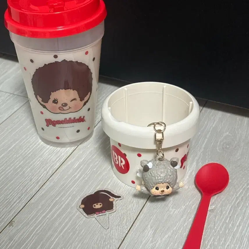 [BUNJANG] Baskin Robbins Monchhichi Keyring - Grey / (일괄)베스킨라빈스 몬치치 키링 베라 몬치치 그레이 회색