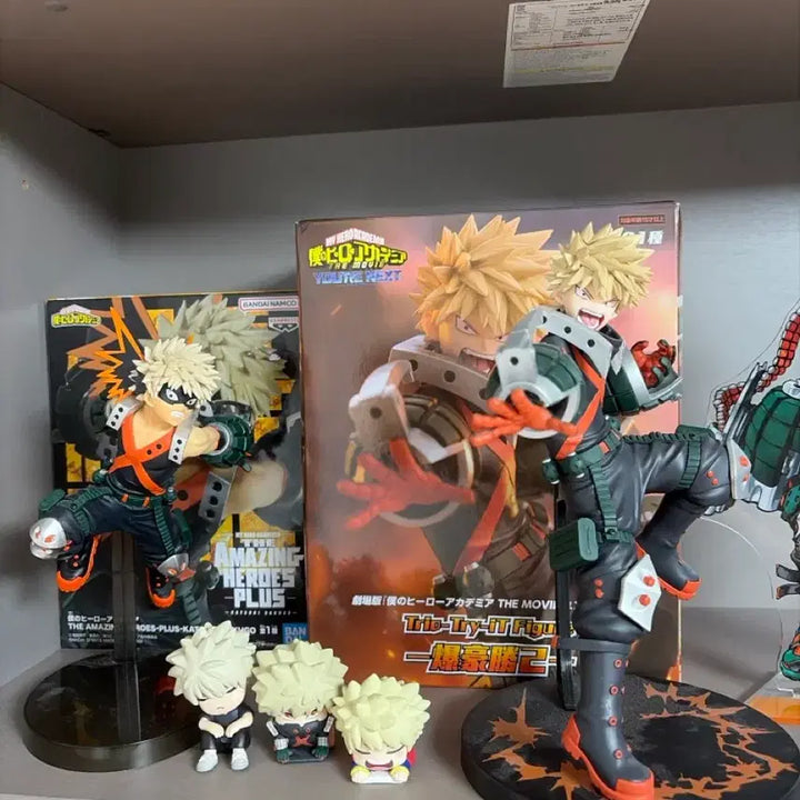 [BUNJANG] Katsuki Bakugo Mega Acrylic Stand &amp; Hachiwara Plush Bundle / 바쿠고 피규어 메가아크릴,하치와레 인형 일괄판매합니다