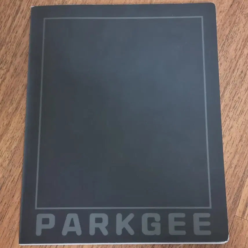 [BUNJANG] Park Ji Vol. 3 Photobook / 박지 화보 3집 vol.3