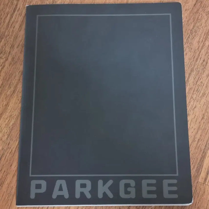[BUNJANG] Park Ji Vol. 3 Photobook / 박지 화보 3집 vol.3