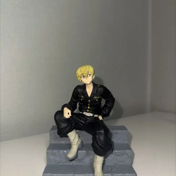 [BUNJANG] Tokyo Revengers Chifuyu Break Time Figure / 도리벤 치후유 브레이크타임 피규어