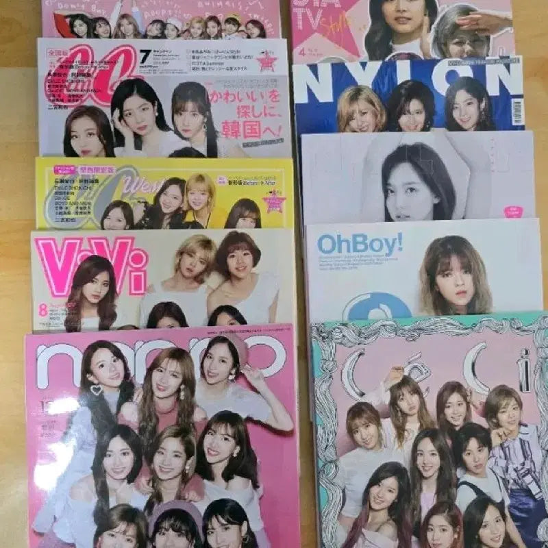 [BUNJANG] TWICE Magazine Pictorial Set Bundle Set / 트와이스 잡지 화보 세트 일괄