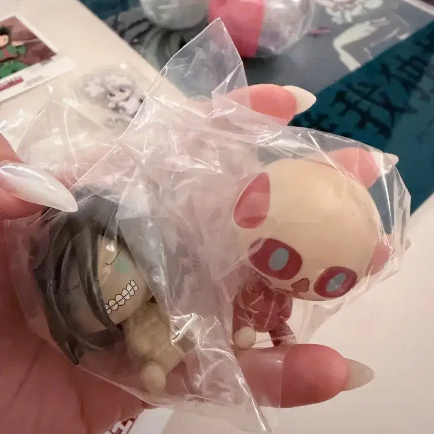 [BUNJANG] Attack on Titan Choco Egg Collection (Sealed) / 진격거 초코노코