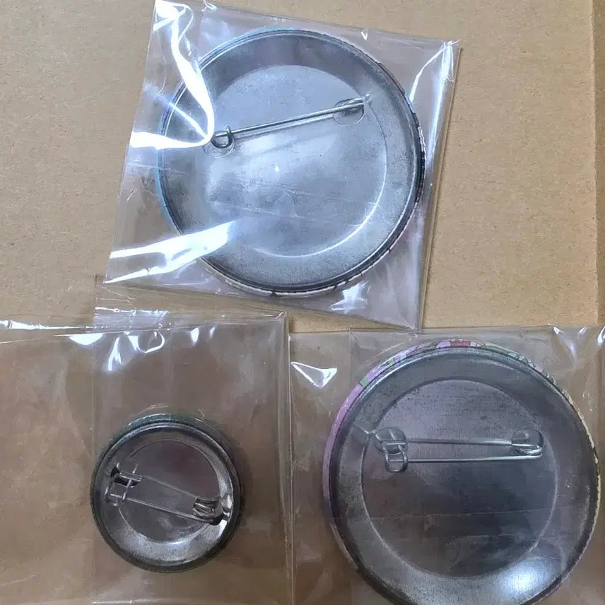 [BUNJANG] Demon Slayer Kimetsu no Yaiba Can Badge Bundle Set / 귀멸의 칼날 캔벳지 일괄판매
