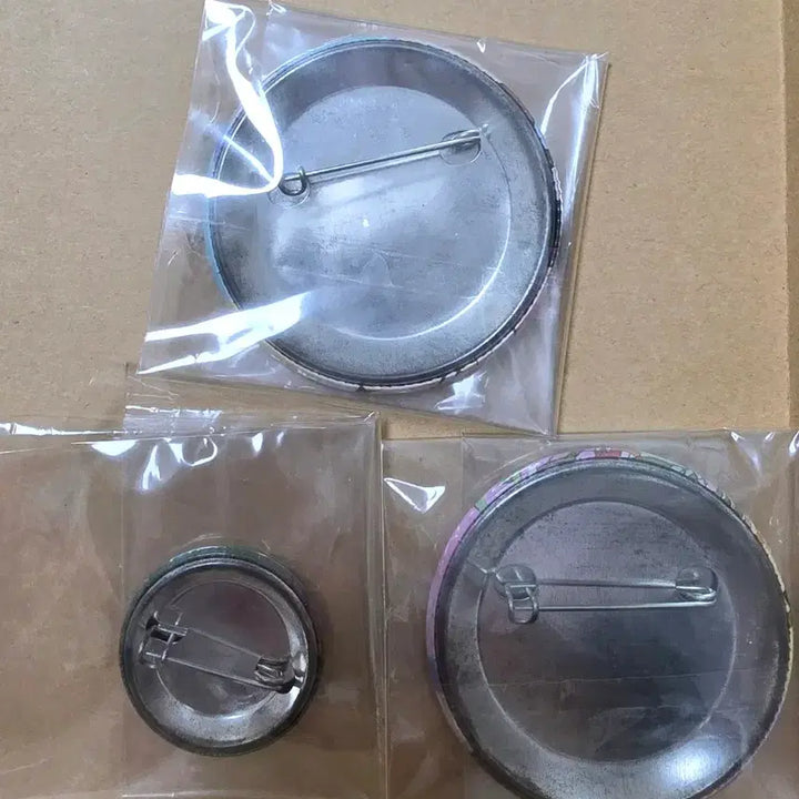 [BUNJANG] Demon Slayer Kimetsu no Yaiba Can Badge Bundle Set / 귀멸의 칼날 캔벳지 일괄판매