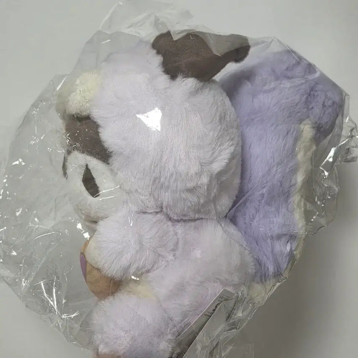 [BUNJANG] Kuromi "Mofumofu Squirrel" Plush Doll / 쿠로미 모후모후 다람쥐 누이 인형