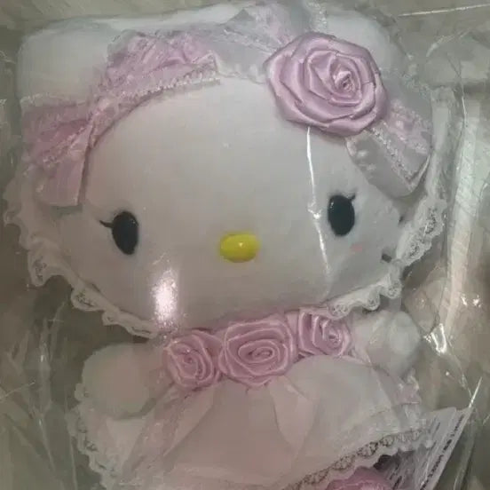 [BUNJANG] Hello Kitty White Frill Plush Doll / 헬로키티 화이트프릴 누이