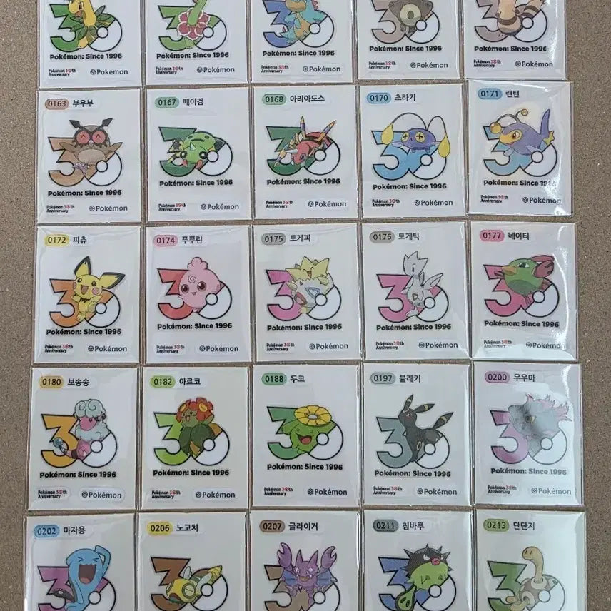 [BUNJANG] Pokemon 30th Anniversary Logo Generation 2 - 41 Piece Bundle Set / 포켓몬띠부씰 30주년로고 2세대41종일괄