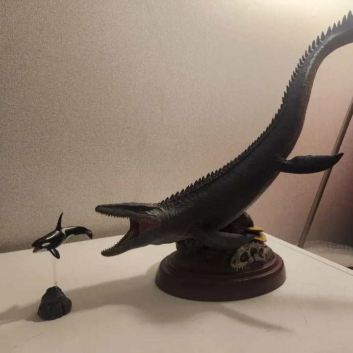 [BUNJANG] Bonsimnamgae Mosasaurus Figure - Full Base Custom Version / 본심남개 모사사우루스 피규어