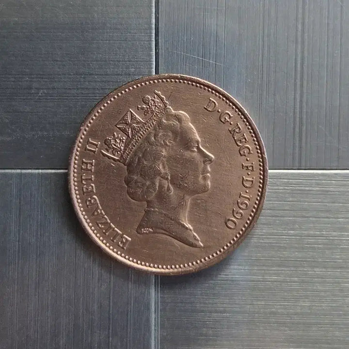 [BUNJANG] 1990 Queen Elizabeth II Coin / 1990년 엘리자베스 2세 동전