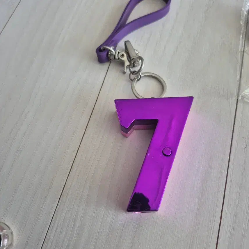 [BUNJANG] BTS Goods Keychain Bundle Set / BTS 굿즈 키링 세트 일괄 배송비포함