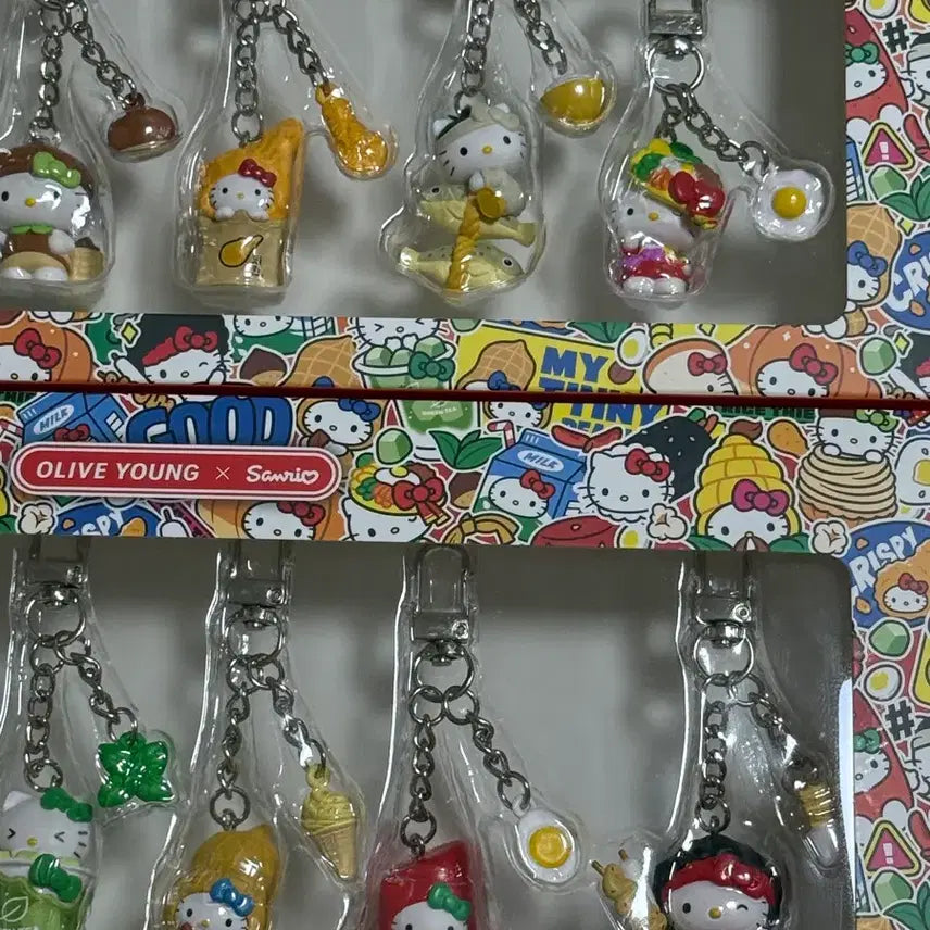 [BUNJANG] Hello Kitty Figure Keyring Food Set Bundle Set / (미개봉) 올리브영 지역 헬로키티 피규어 키링 소금빵 영광 우유 포함 간식 식사 세트 일괄