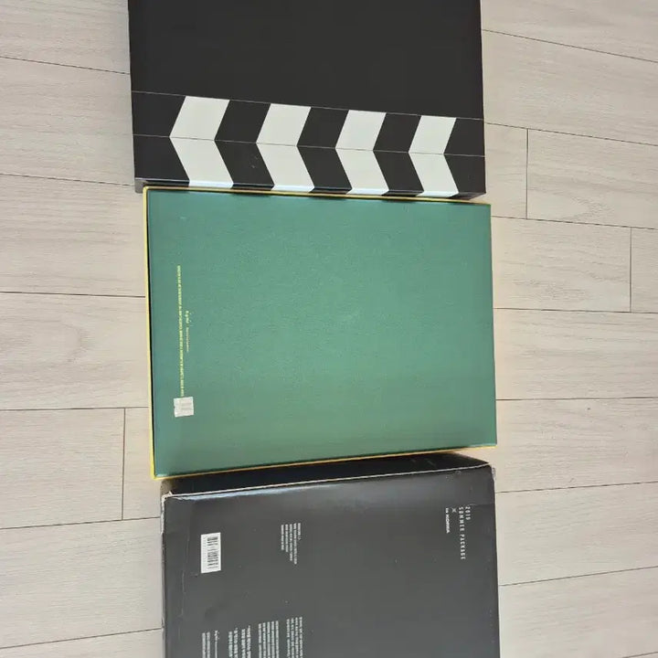 [BUNJANG] BTS 2019 Summer Package &amp; ARMY ZIP Bundle Set / 방탄소년단 2019 썸머패키지 아미집등 3종 세트 배송비포함