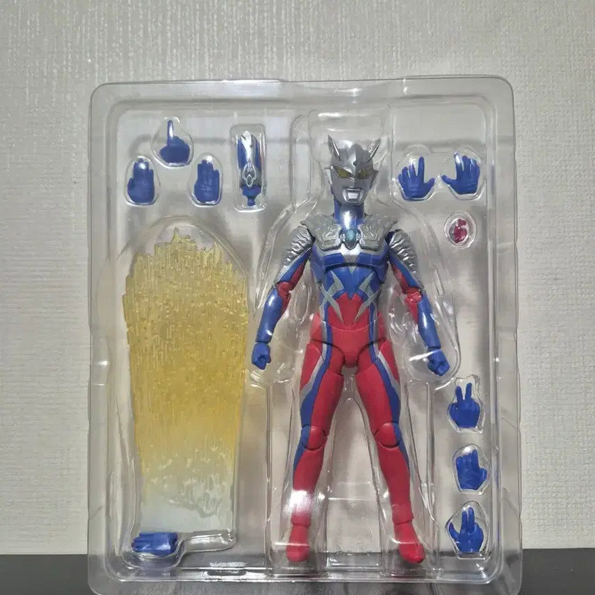 [BUNJANG] S.H.Figuarts Ultraman Zero Figure / shf 울트라맨 제로 + 로고 판매합니다