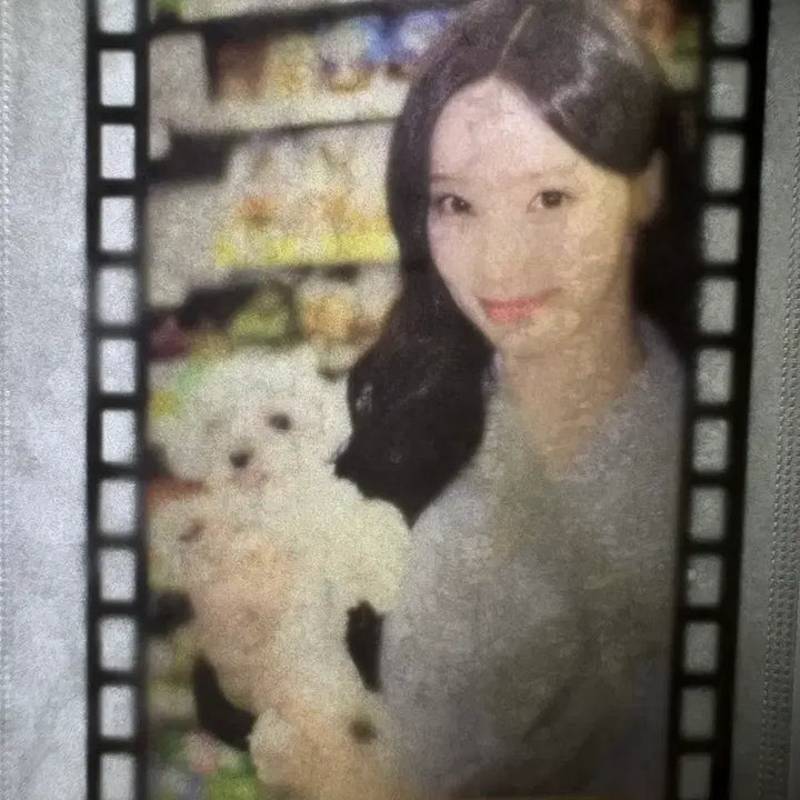 [BUNJANG] ReSeneh Wonyoung CU Cornbread Photocard / [미개봉] 리센느 원이 별이 cu 옥수수빵 포토카드 포카 리센느빵