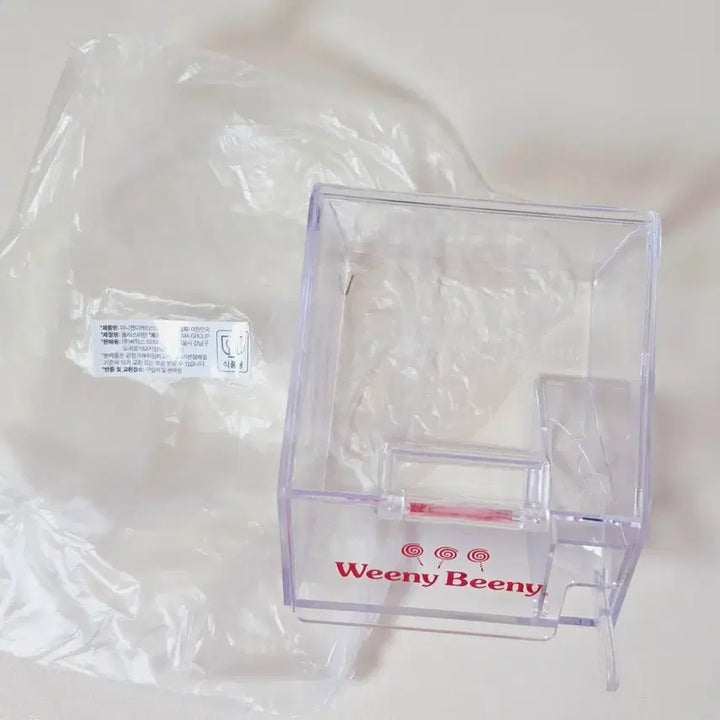 [BUNJANG] Winnie the Pooh Candy Case with Spoon / 위니비니 캔디케이스