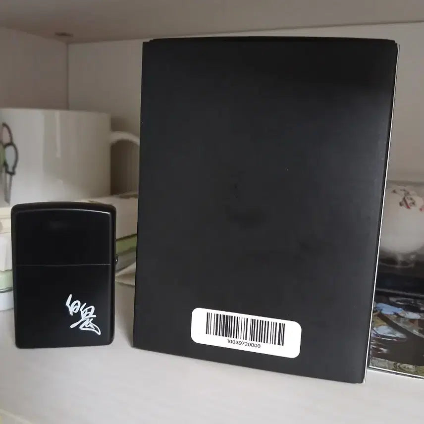[BUNJANG] Lookism Jonggeon Zippo Lighter / 외모지상주의 종건 지포라이터 팝니다