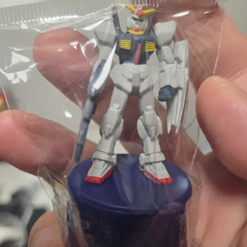 [BUNJANG] Gundam Cap Figure / 건담 뚜껑 피규어