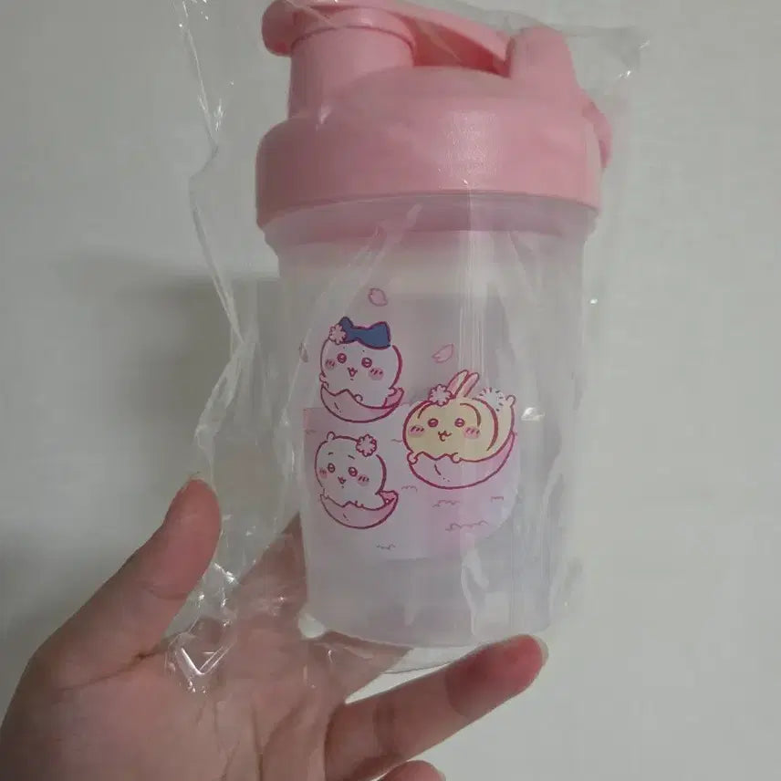 [BUNJANG] Chiikawa Pink Protein Shaker Cup / 치이카와 컵(프로틴 쉐이커)