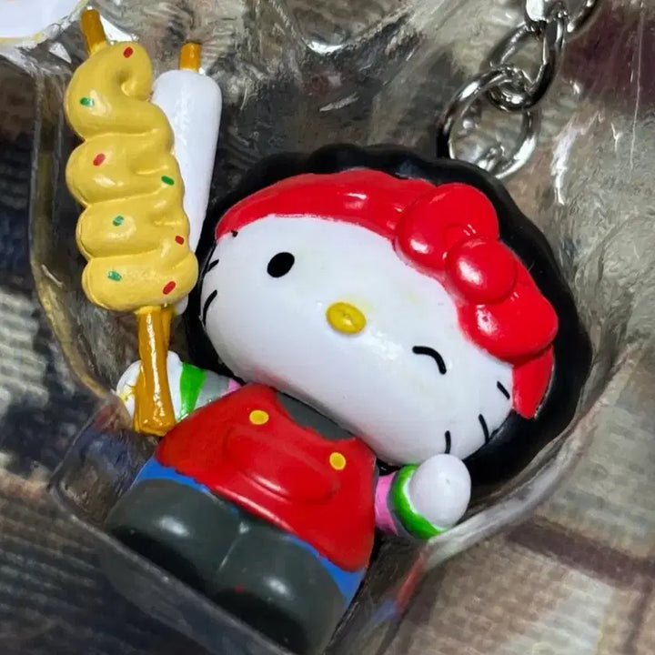 [BUNJANG] Hello Kitty Busan Odeng &amp; Ten by Ten Regional Edition Charm / ((공뎀))올리브영키티부산오뎅 텐바이텐키티 지역키티