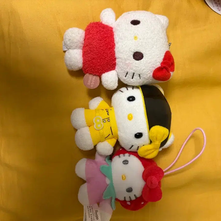 [BUNJANG] Sanrio Hello Kitty Plush Keychain Set (3 Types) / 산리오 헬로키티 인형 키링 3종 세트