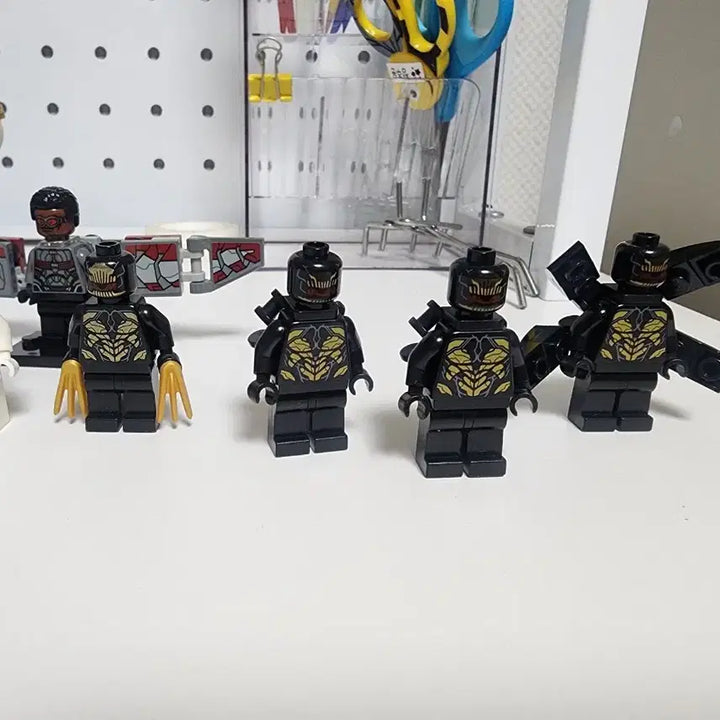 [BUNJANG] LEGO Marvel Super Heroes 76104 Hulkbuster and Figures / 레고 마블 슈퍼히어로 76104 헐크버스터 벌크외 피규어