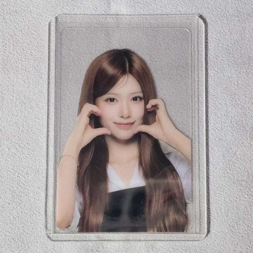 [BUNJANG] RESCENE ZENA Transparent Photocard / 리센느 CU 콜라보 투명 포카 포토카드 제나