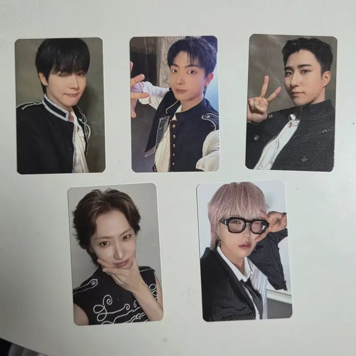 [BUNJANG] ONEWE Concert ON Werable 6 First Concert Entry Photocard / 원위 콘서트 오뉴블6 첫콘 입장포카