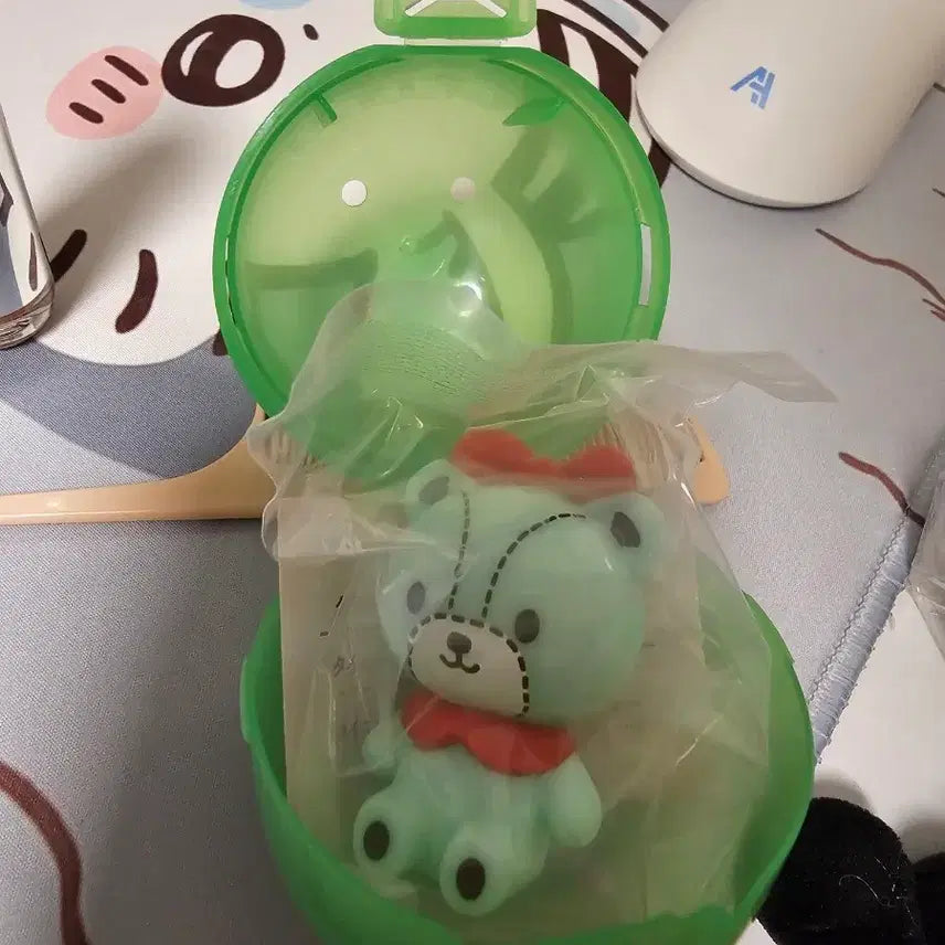 [BUNJANG] Hello Kitty Tiny Charm Gacha / 헬로키티 타이니참 가챠