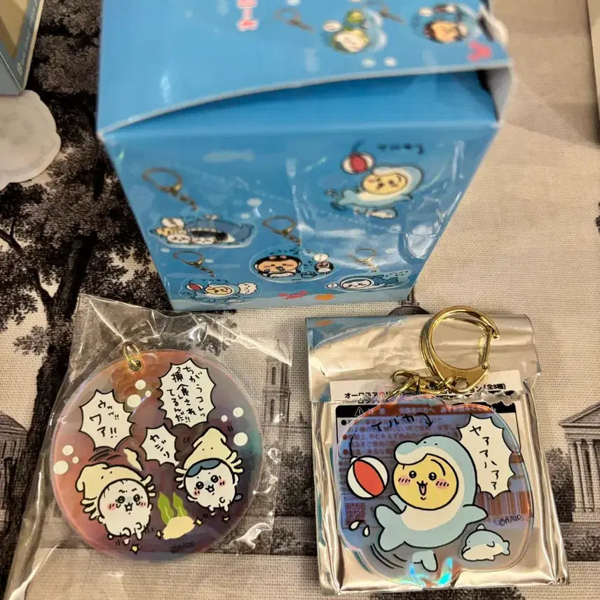 [BUNJANG] Chiikawa Aquarium Aurora Acrylic Keyholder 2-Piece Bundle Set / 치이카와 우사기 수족관 오로라 아크릴 키홀더 2종일괄