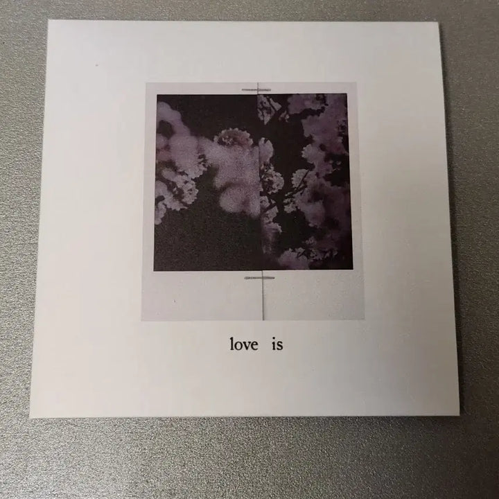 [BUNJANG] Owlevn Love Is, Poem 4 Unsealed Bundle Set (Signed, Numbered) / 오왼 love is, 포엠 4 (싸인, 넘버링) 개봉반 일괄
