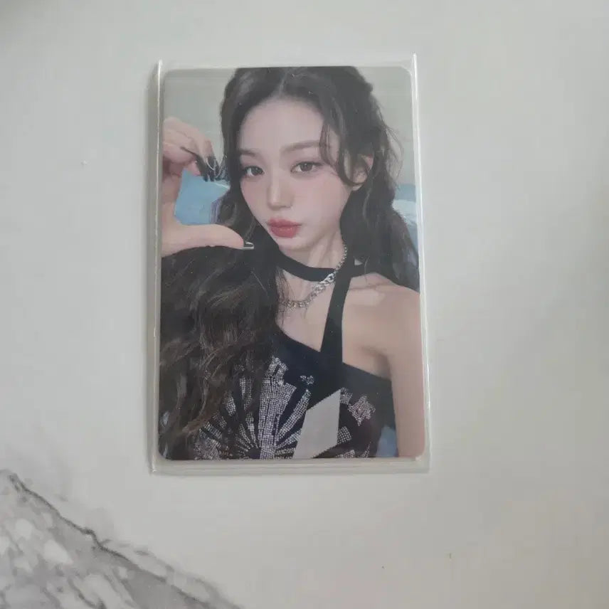 [BUNJANG] IVE (아이브) Liz B My World Photocard / 아이브 비얼라잇 아!스마트 원영