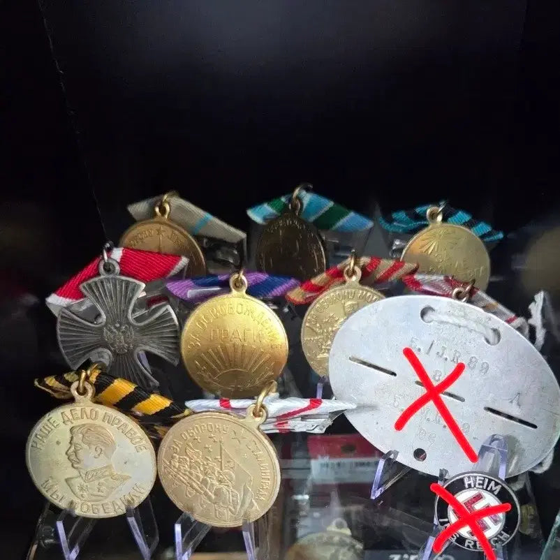 [BUNJANG] Medals, Decorations, Coins (Assorted) / 종류 상관 없이 개당 12000원 메달 훈장 코인류들