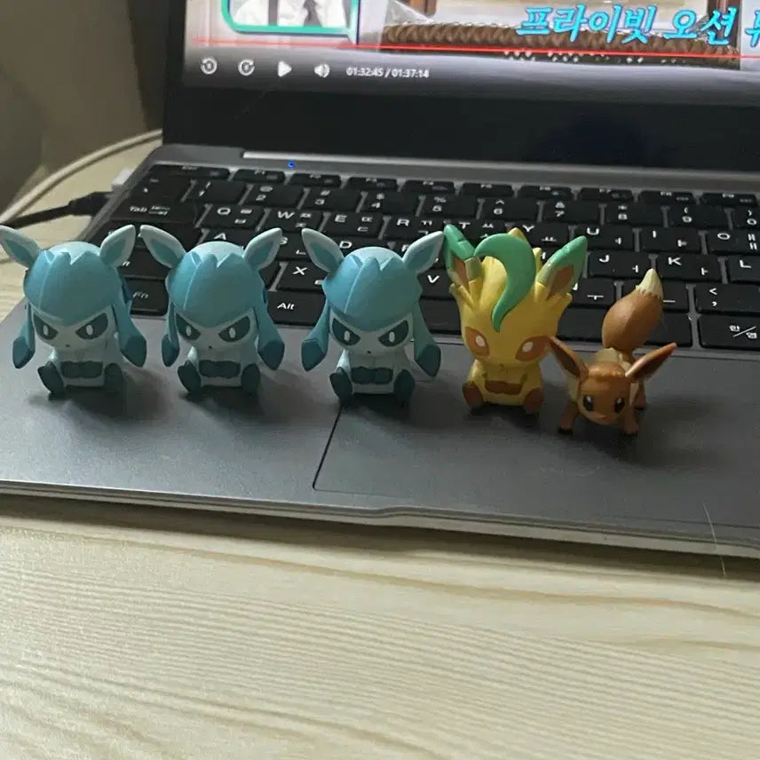 [BUNJANG] Pokemon Incineroar Figure 5-Piece Set / 포켓몬스터 입치트 피규어 5종세트