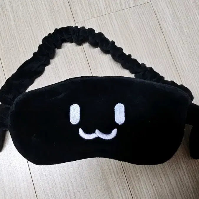 [BUNJANG] Mabinogi Aroma Bear Neck Pillow + Eye Mask Set / 마비노기 아로마베어 목베개 + 안대