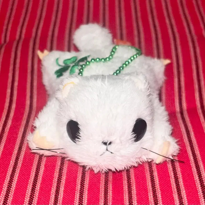 [BUNJANG] Vintage Japanese Flying Squirrel Keychain with Four-Leaf Clover Charm / 일본 고전 빈티지 인형) 행운의 네잎클로버 하늘 날다람쥐 키링 / 모리노 모몬가