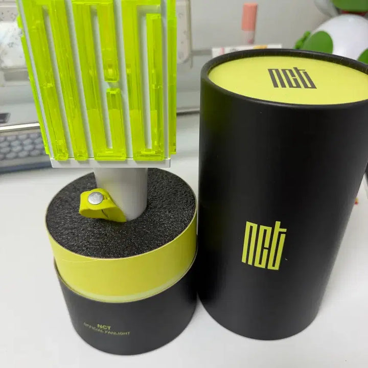 [BUNJANG] NCT Official Lightstick Ver. 1 / NCT 공식 응원봉 구버전