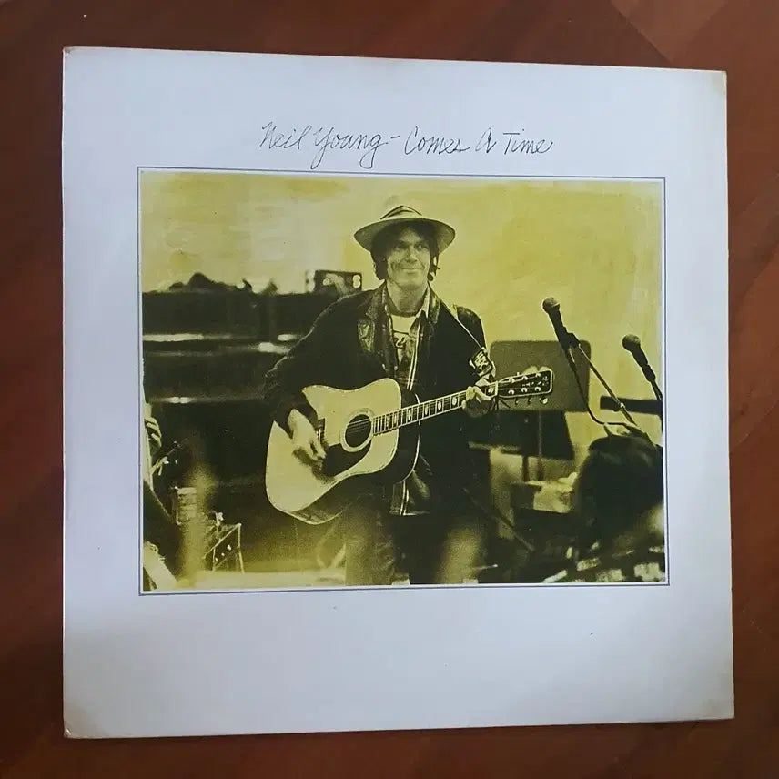 [BUNJANG] Neil Young Four Strong Winds LP / 닐영 FourStrongWinds LP.nm