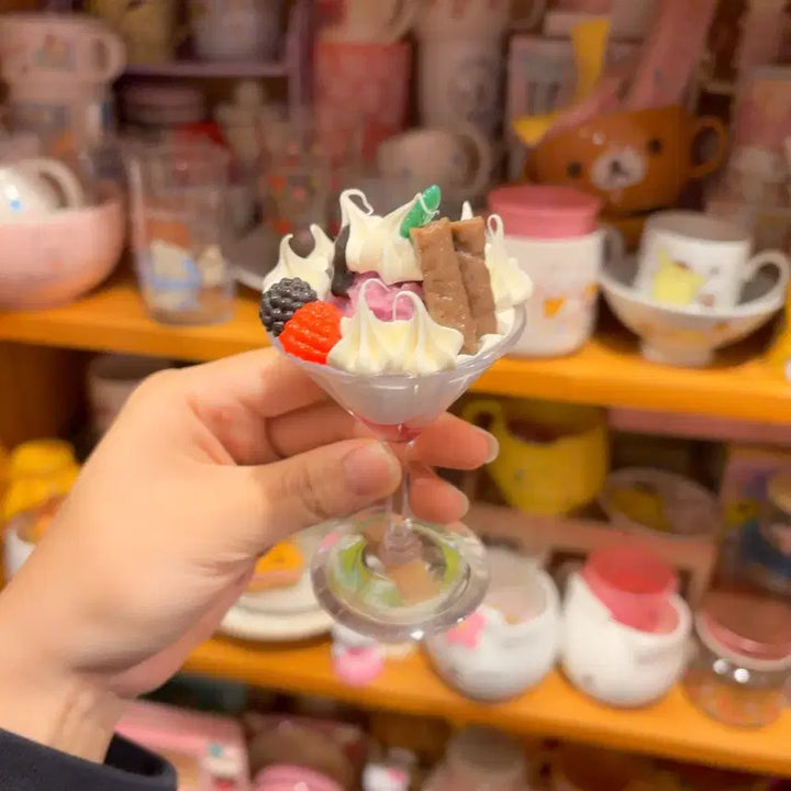 [BUNJANG] Handmade Parfait Dessert Life-Size Figure / 수제 파르페 디저트 실물크기 피규어