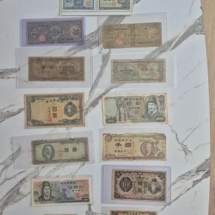 [BUNJANG] Korean Banknotes Old Series 14-Note Set / 한국은행권 구권 지폐 세트(14종) 잋 서비스(세번째사진)