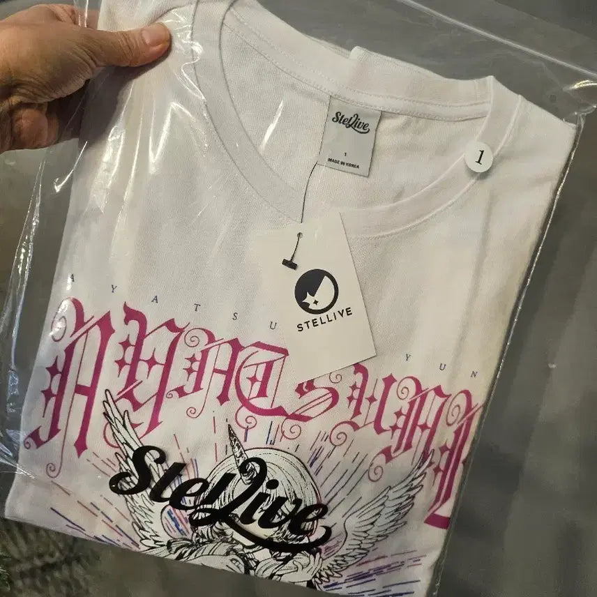 [BUNJANG] StellaLive "UNI" Short Sleeve T-Shirt - Size 1 / 주말특가  스텔라이브  유니 반팔티 1사이즈 원가이하 양도