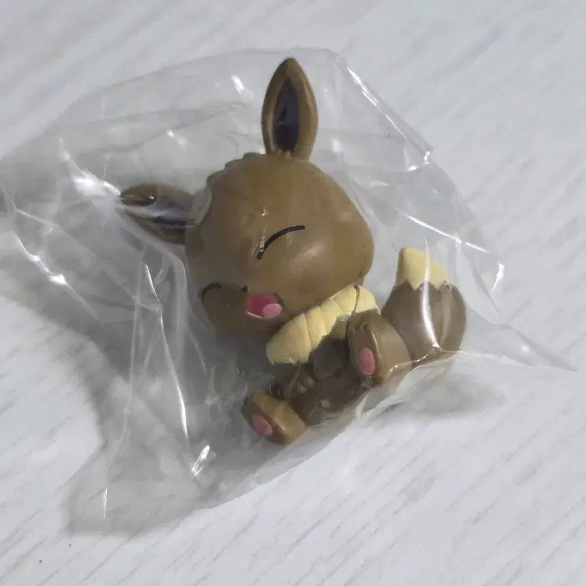 [BUNJANG] Pokemon Gacha Figure Clip Series 3 Eevee Figure / 포켓몬스터 가챠 피규어 클립 3탄 이브이 판매합니다